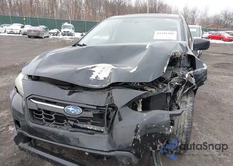 2019 Subaru Crosstrek 2.0I Premium z USA, uszkodzony, nr VIN JF2GTADC9K8213194